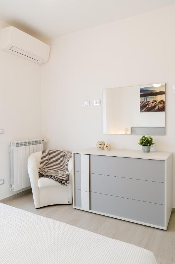 Fco Secrets Luxury Apartment Fiumicino Eksteriør bilde