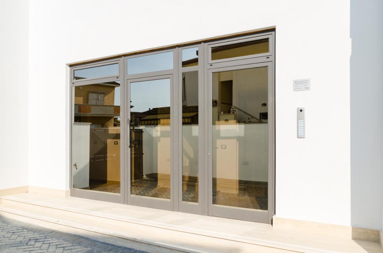 Fco Secrets Luxury Apartment Fiumicino Eksteriør bilde