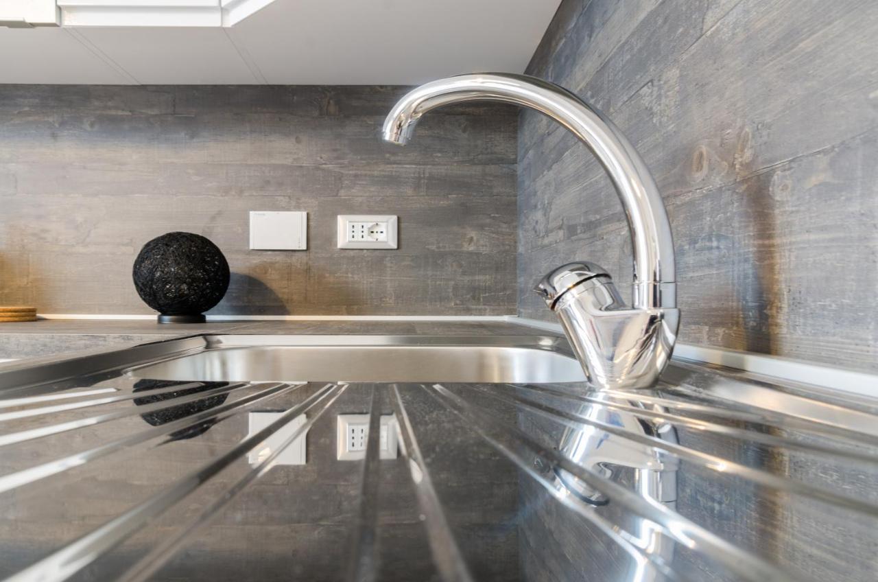 Fco Secrets Luxury Apartment Fiumicino Eksteriør bilde